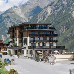 https://lakeside-by-a-casa.soldenhotels.net