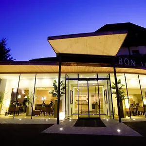 navštívit hotel