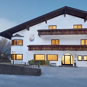 https://muttererhof.ischgl-hotels.net