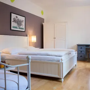 https://apartment-kurt.saalbachhinterglemmhotels.com